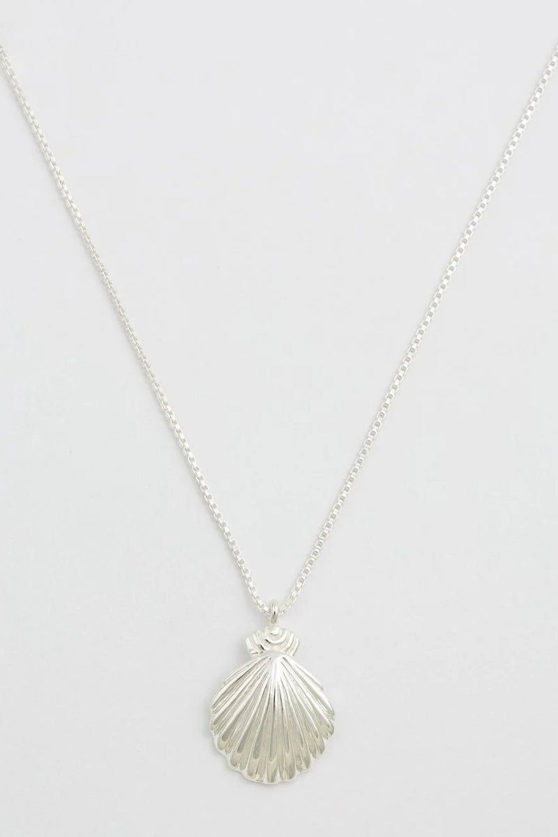 Syster P Beaches Shell necklace - silver