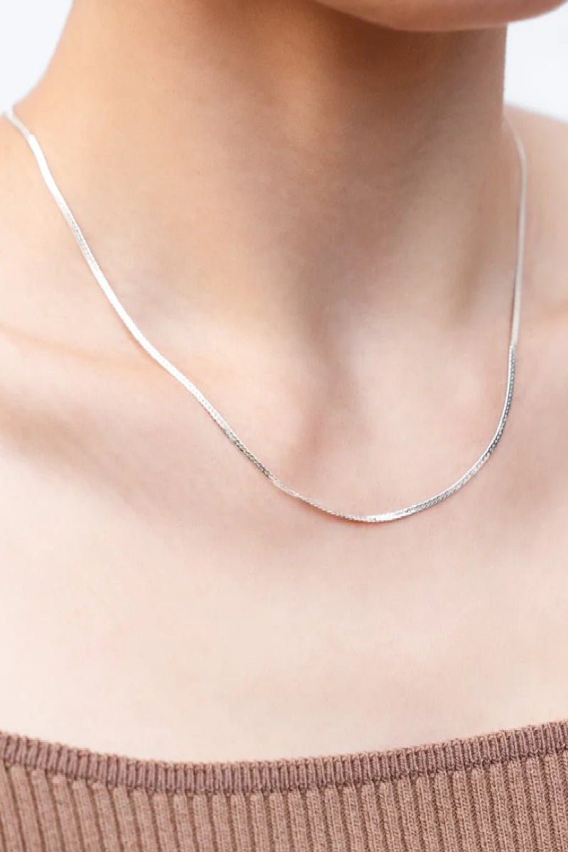 Syster P Herringbone necklace - silver