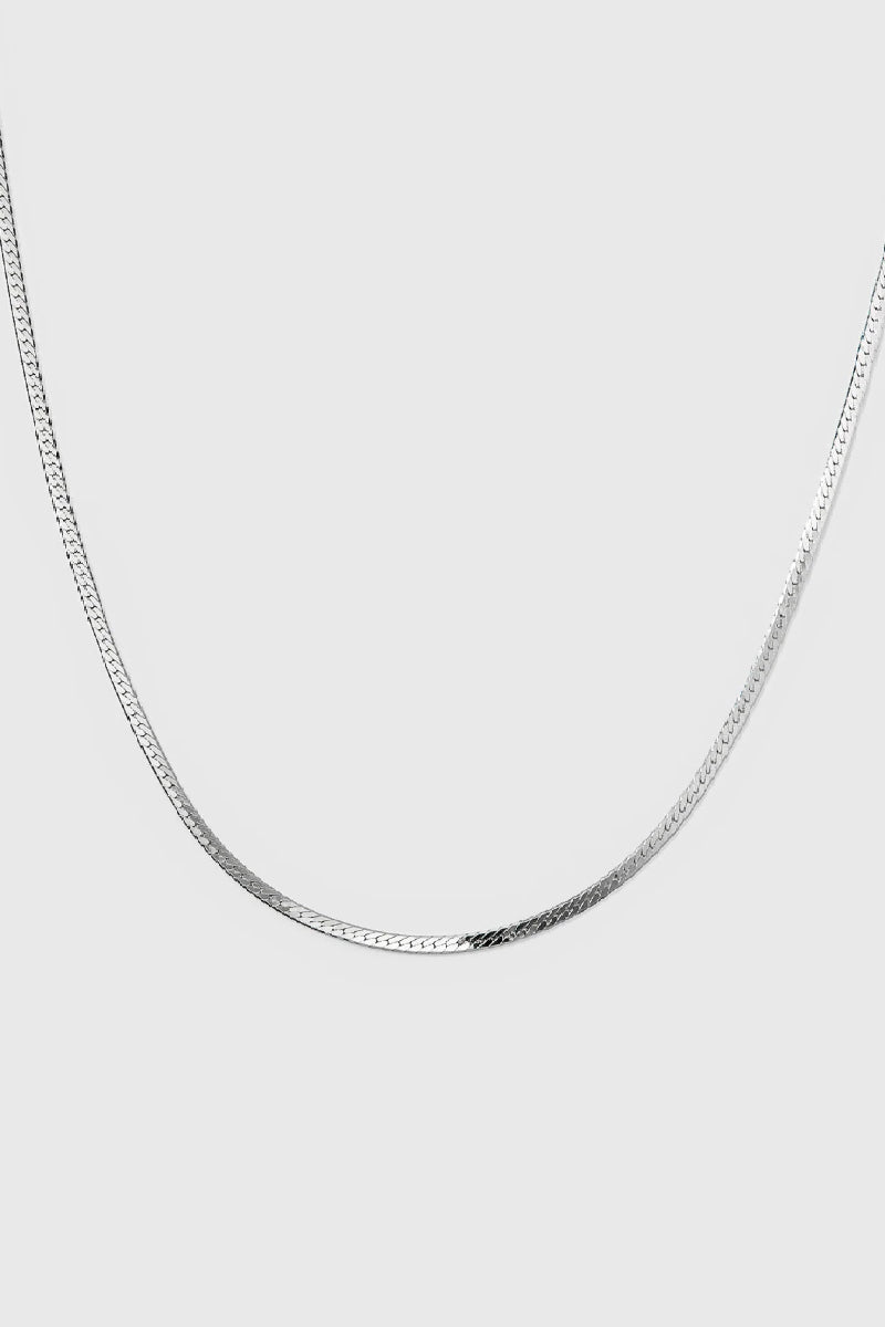 Syster P Herringbone necklace - silver