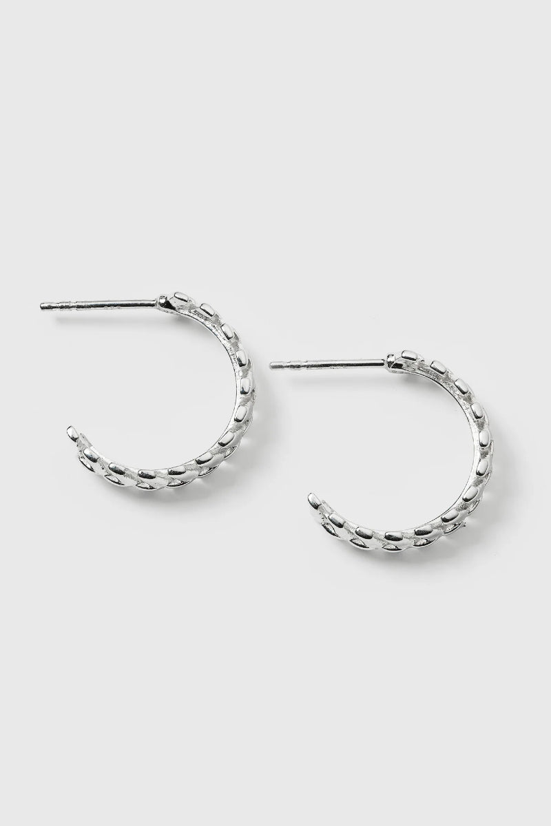 syster-p-layers-olivia-hoops-silver_1