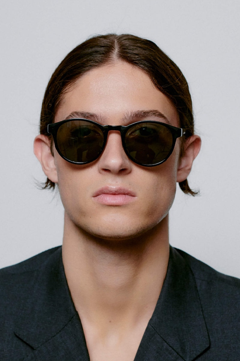 A. Kjærbede Marvin - black