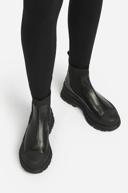 Flattered Lena naisten kengät - black leather