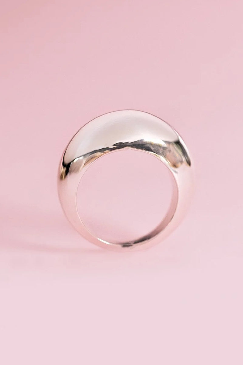 Syster P Bolded Big Ring - Silver