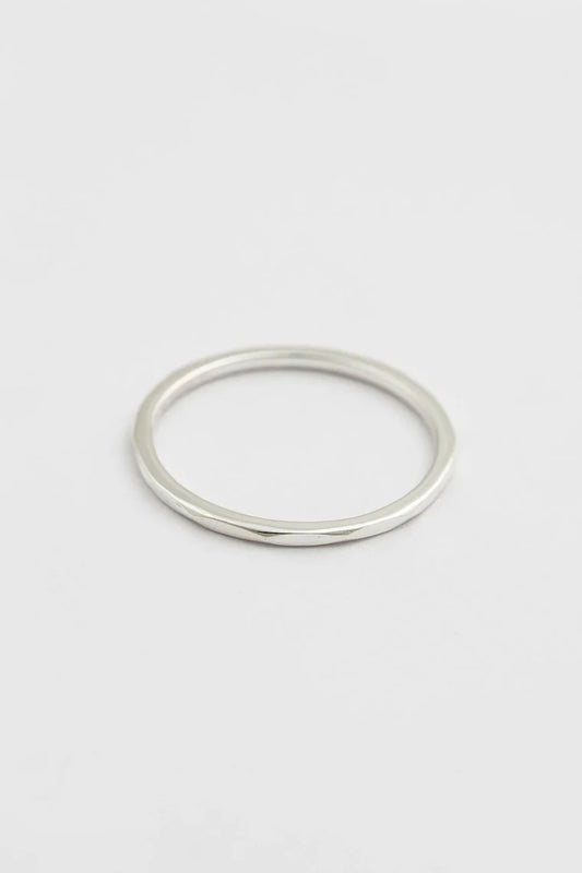 Syster P Tiny Ultrathin Ring - silver